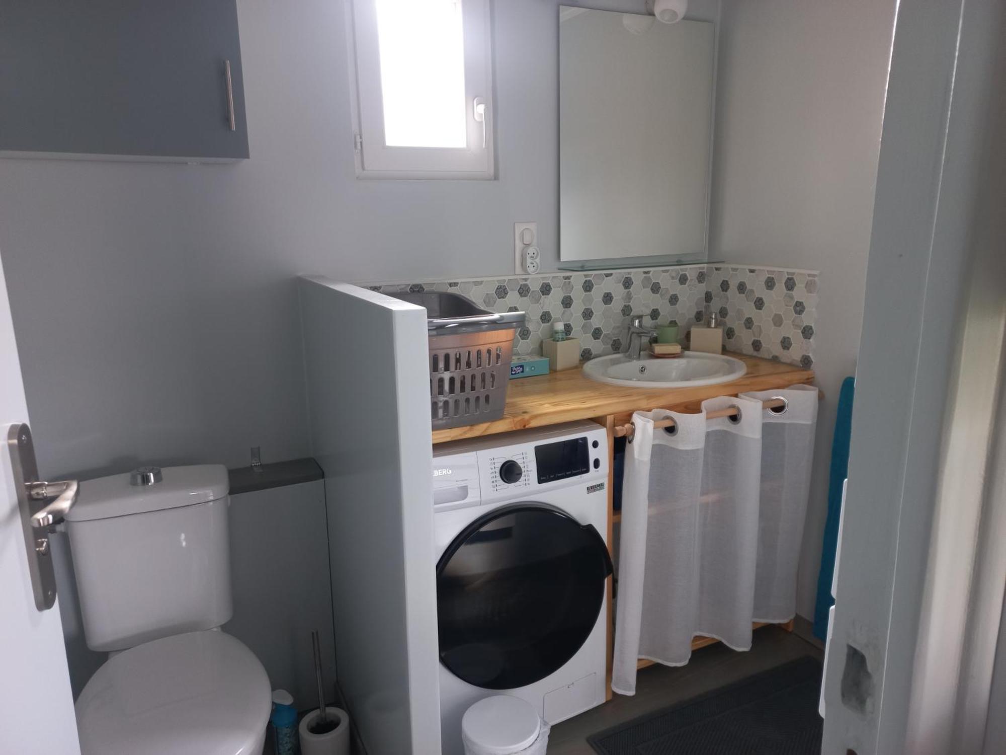 Studio Bois Independant Au Calme Конкарно Екстериор снимка